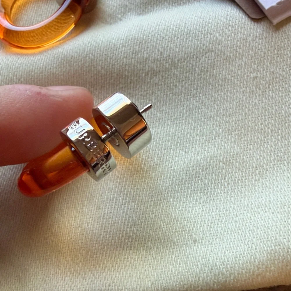 NWT Burberry Small Hoop Orange and Silver Earrings 25mm - Picture 7 of 9